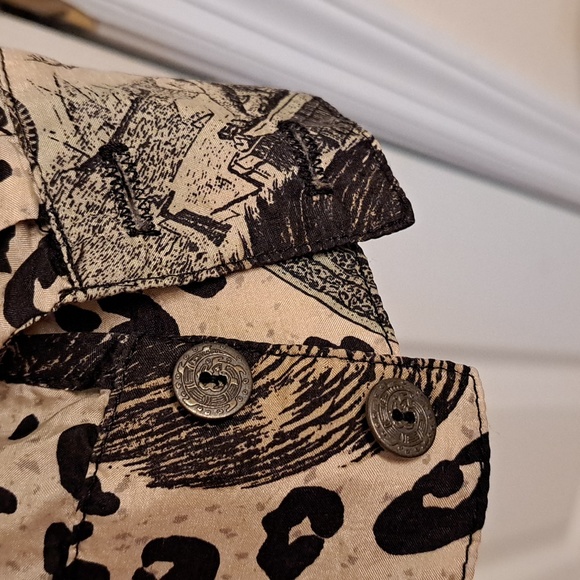 SILK Blouse - Picture 5 of 9